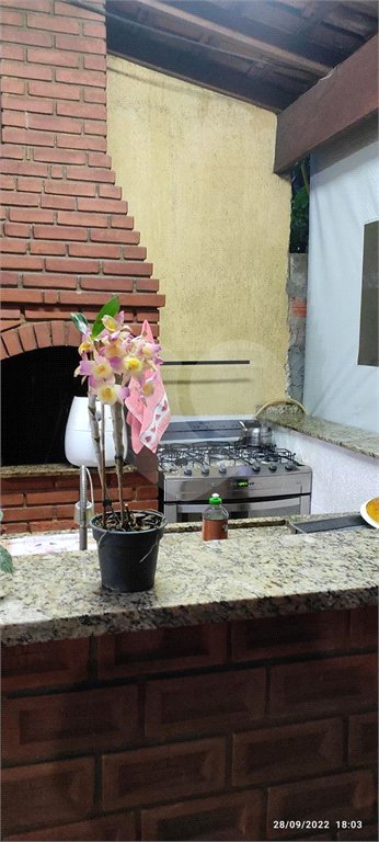 Casa à venda com 3 quartos, sendo 2 suítes, em Conjunto Habitacional Brás Cubas, Mogi das Cruzes, SP