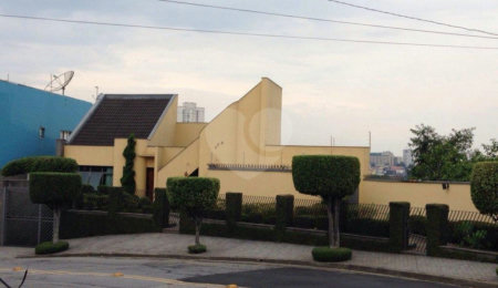 Casa à venda com 3 quartos, sendo 1 suíte,  em Vila Maria, São Paulo, SP