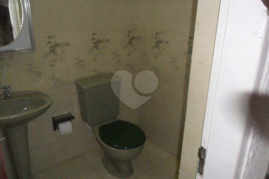 Sobrado à venda com 3 quartos, sendo 1 suíte, em Vila Albertina, São Paulo, SP