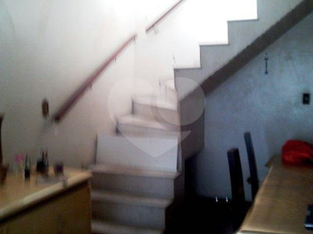 Sobrado à venda com 3 quartos, sendo 1 suíte, em Vila Paiva, São Paulo, SP