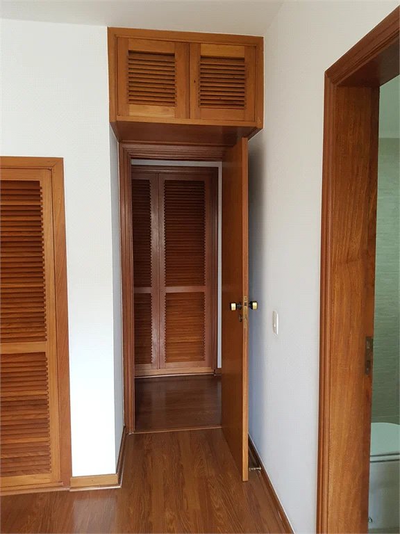 Apartamento à venda com 3 suítes em Conjunto Residencial Morumbi, São Paulo, SP