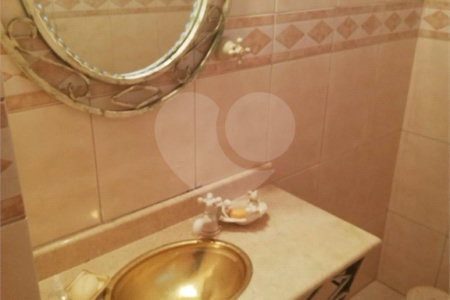 Casa à venda com 3 quartos, sendo 1 suíte,  em Brooklin Paulista, São Paulo, SP