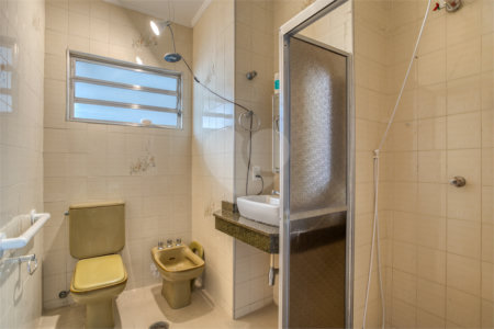 Casa de Vila à venda com 4 quartos, sendo 2 suítes, em Granja Julieta, São Paulo, SP