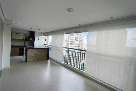 Apartamento à venda com 3 suítes em Anhangabaú, Jundiaí, SP