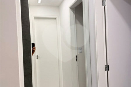 Apartamento à venda com 2 quartos em Vila Galvão, Guarulhos, SP