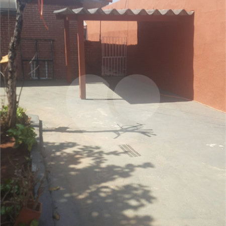 Casa à venda com 2 quartos em Parque Ouro Fino, Sorocaba, SP
