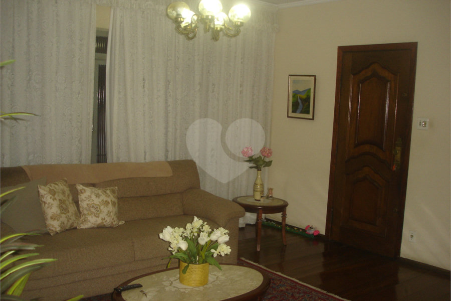 Sobrado à venda com 3 quartos em Tremembé, São Paulo, SP