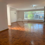 Casa à venda com 4 quartos, sendo 2 suítes, em Brooklin, São Paulo, SP