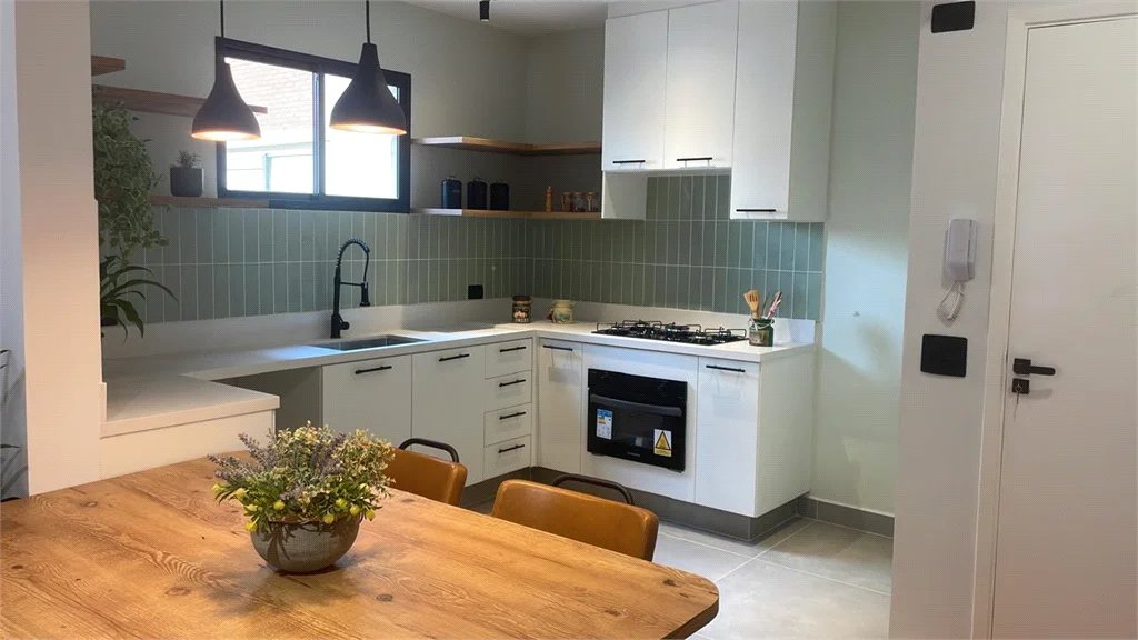 Apartamento à venda com 2 suítes em Pinheiros, São Paulo, SP
