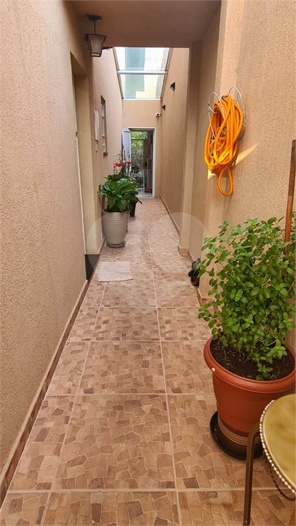 Casa à venda com 2 quartos em Vila dos Remédios, São Paulo, SP