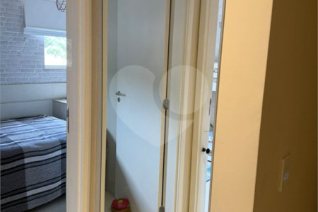 Casa à venda com 4 quartos, sendo 1 suíte, no condomínio Freguesia, Rio de Janeiro - RJ