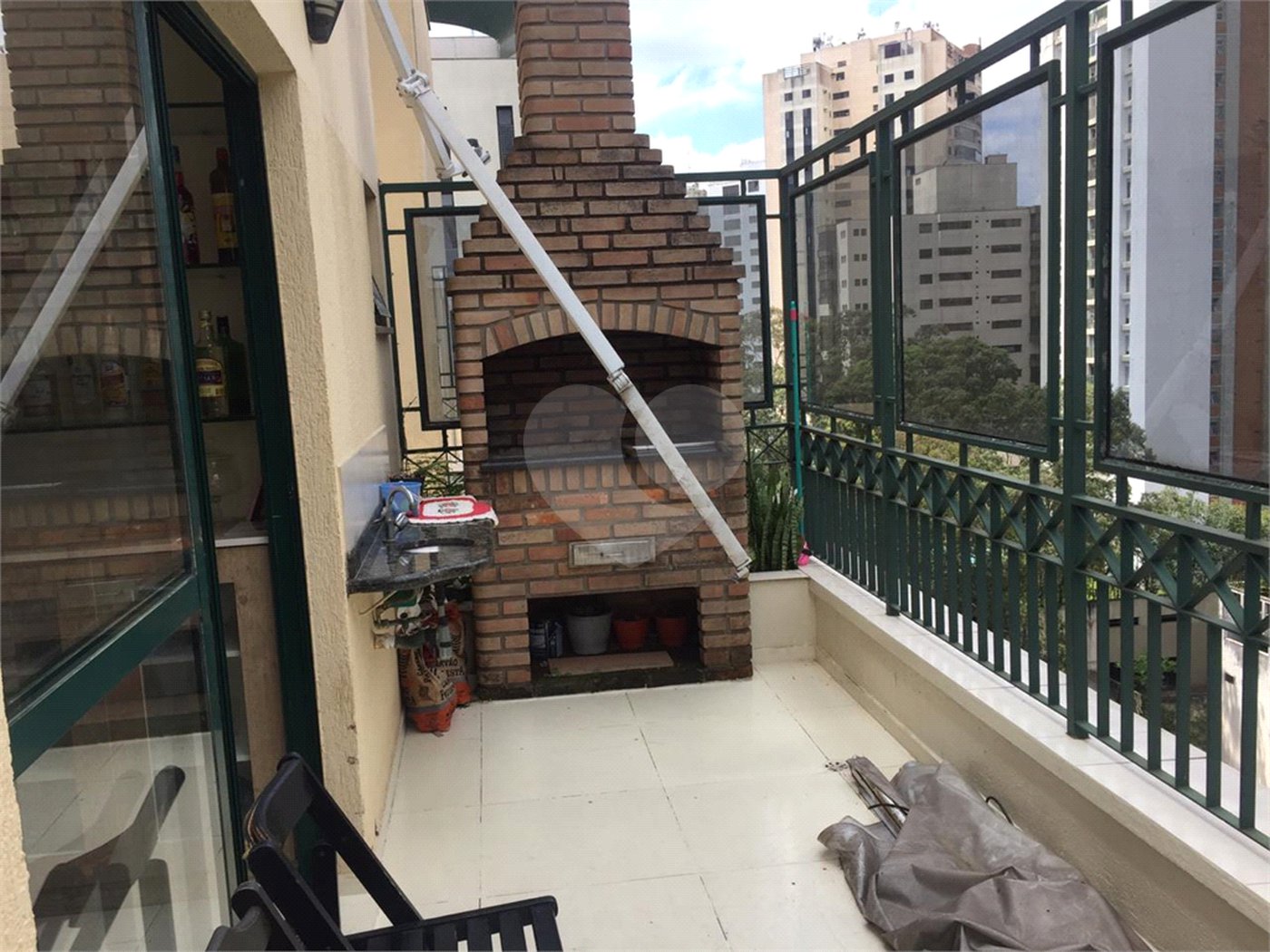 Apartamento à venda com 3 suítes em Vila Suzana, São Paulo, SP