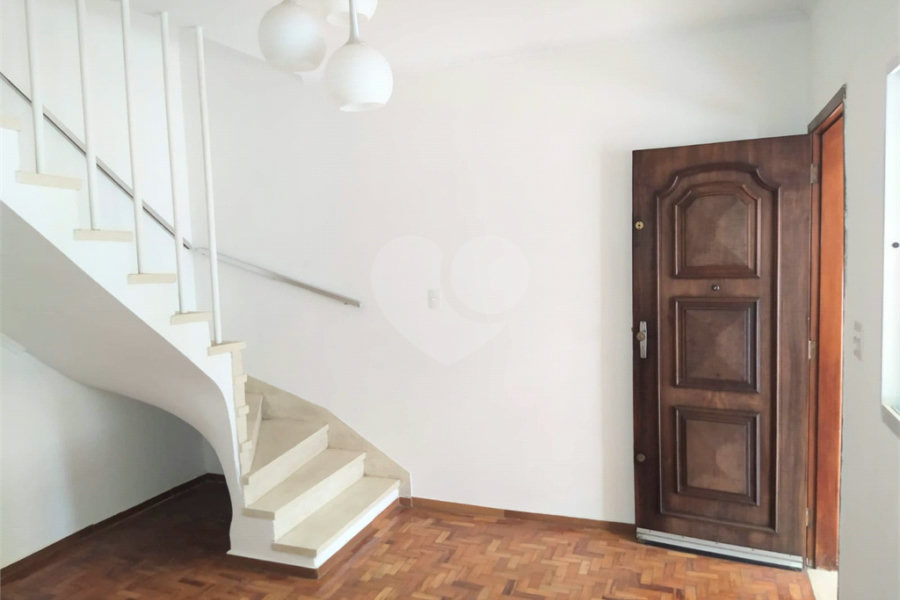 Sobrado à venda com 2 quartos em Tucuruvi, São Paulo, SP