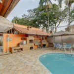 Casa Térrea à venda com 4 quartos, sendo 3 suítes, em Interlagos, São Paulo, SP