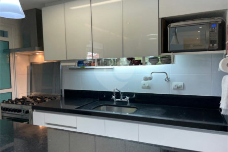 Apartamento à venda com 2 quartos, sendo 1 suíte, em Saúde, São Paulo, SP