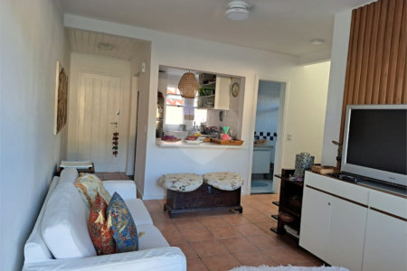 Casa à venda com 2 quartos em Taperapuan, Porto Seguro, BA