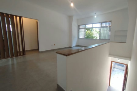 Casa com 2 dormitórios à venda, 82 m² por R$ 599.000,00 - Embaré - Santos/SP