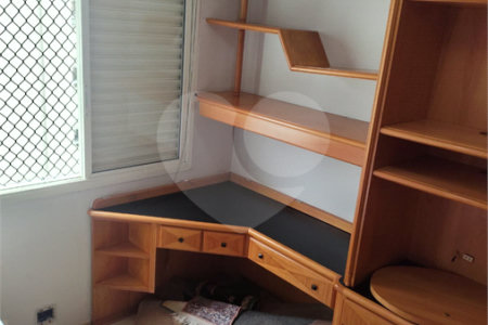 Apartamento à venda com 3 quartos, sendo 1 suíte, em Indianópolis, São Paulo, SP