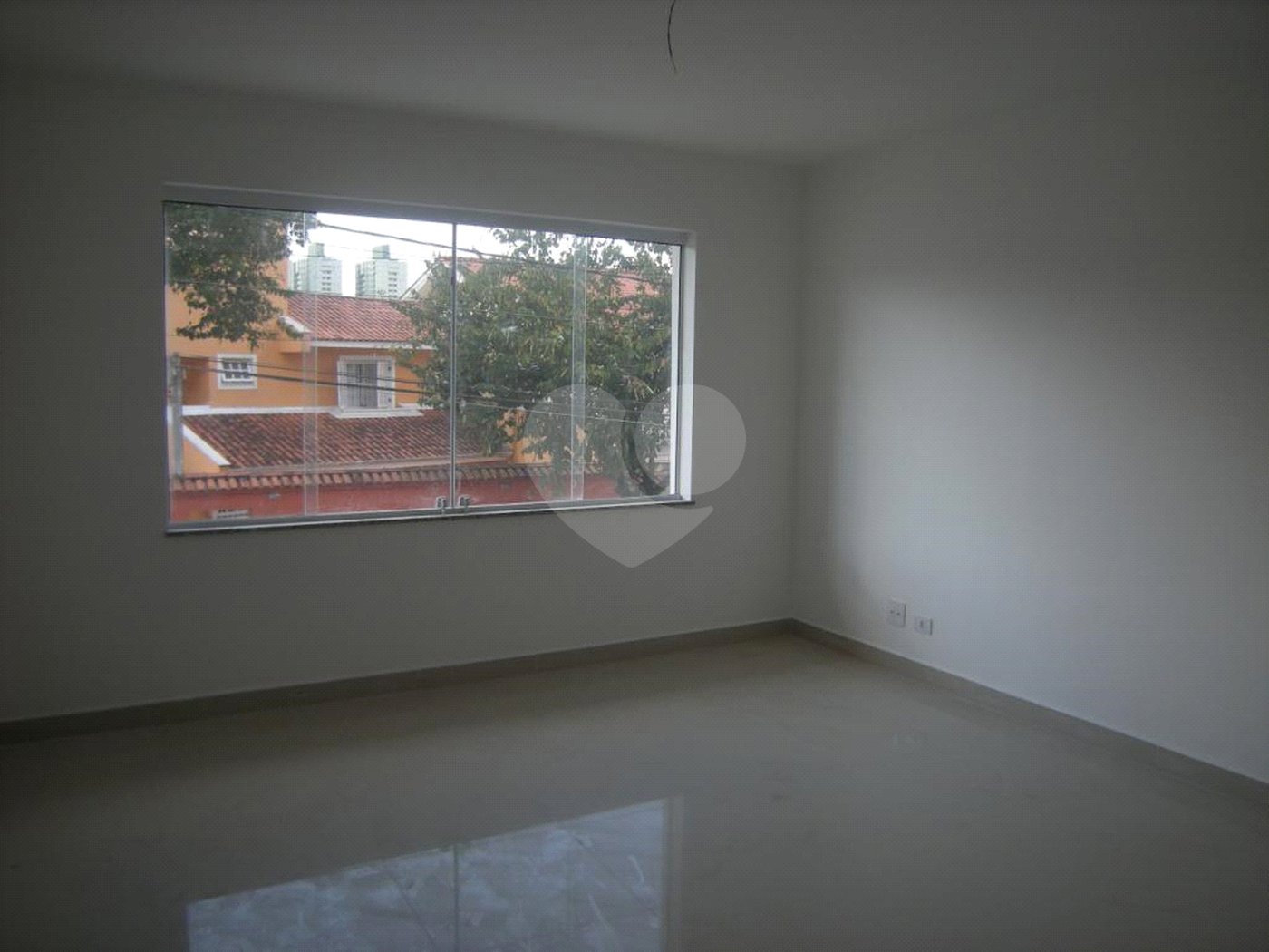 Casa à venda com 2 suítes em Jardim Odete, São Paulo, SP