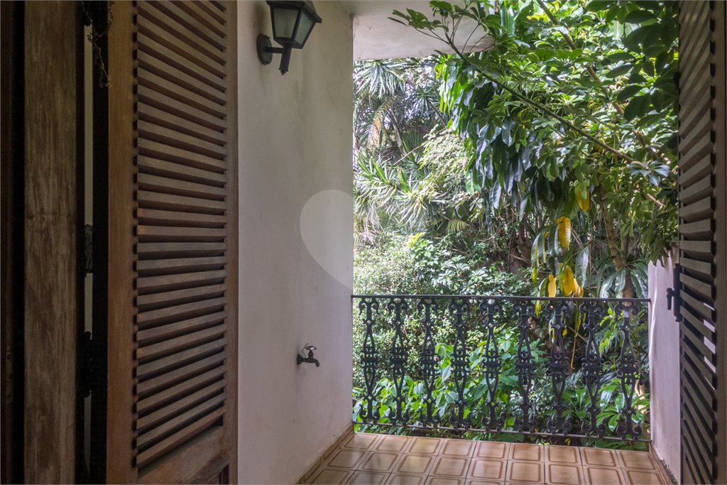 Casa à venda com 3 quartos, sendo 2 suítes, em Granja Julieta, São Paulo, SP