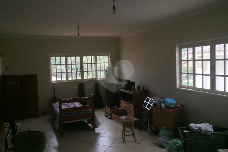 Sobrado à venda com 3 suítes em Tremembé, São Paulo, SP
