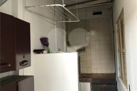 Casa à venda com 4 quartos, sendo 1 suíte,  em Jardim Rosa Maria, São Paulo, SP