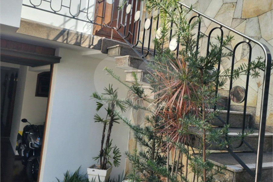 Casa Térrea à venda com 3 quartos, sendo 1 suíte, em Parada Inglesa, São Paulo, SP