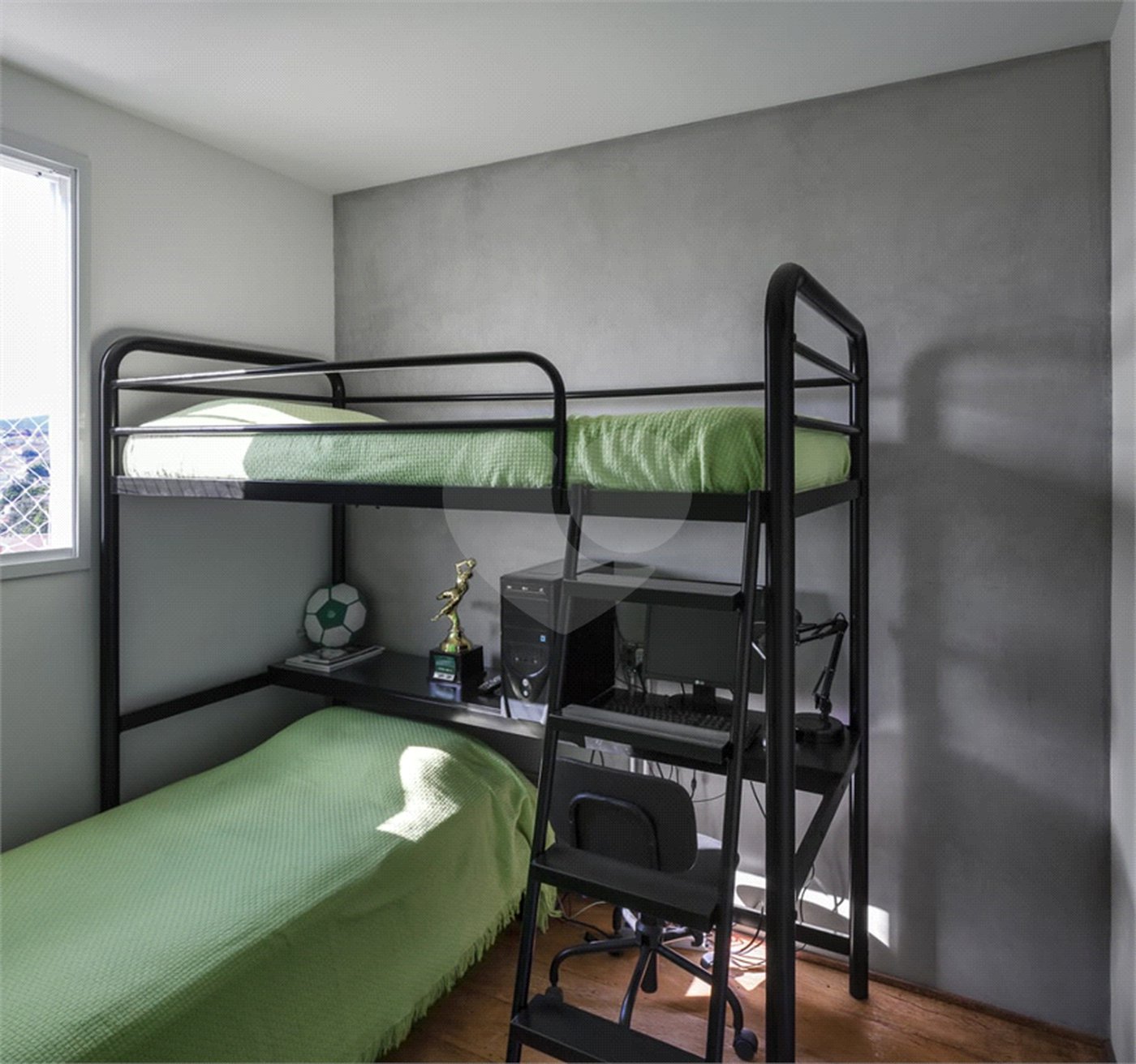 Apartamento à venda com 3 quartos, sendo 1 suíte,  em Vila Maria, São Paulo, SP