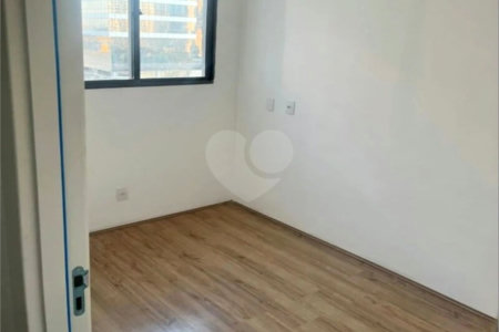Apartamento à venda com 2 quartos em Santo Cristo, Rio de Janeiro, RJ