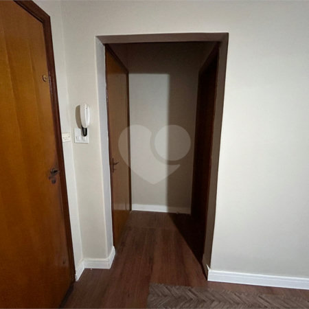 Casa à venda com 4 quartos, sendo 1 suíte, no Centro, Cravinhos, SP