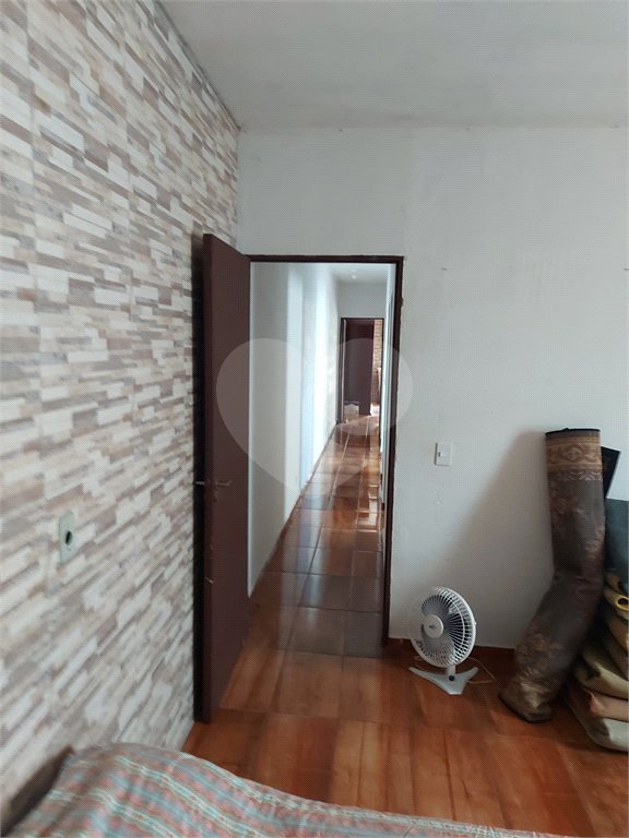 Casa à venda com 4 quartos, sendo 1 suíte, em Vila Pirajussara, São Paulo, SP