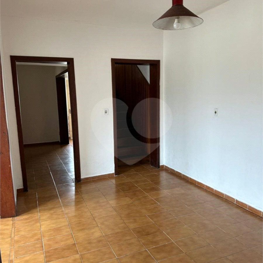 Casa à venda ou para alugar com 3 quartos, sendo 1 suíte, em Vila Andrade, São Paulo, SP