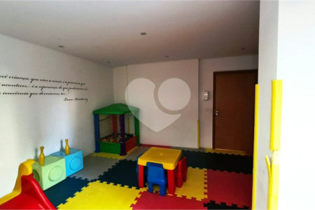 Apartamento à venda com 3 quartos, sendo 2 suítes, em Santa Teresinha, São Paulo, SP