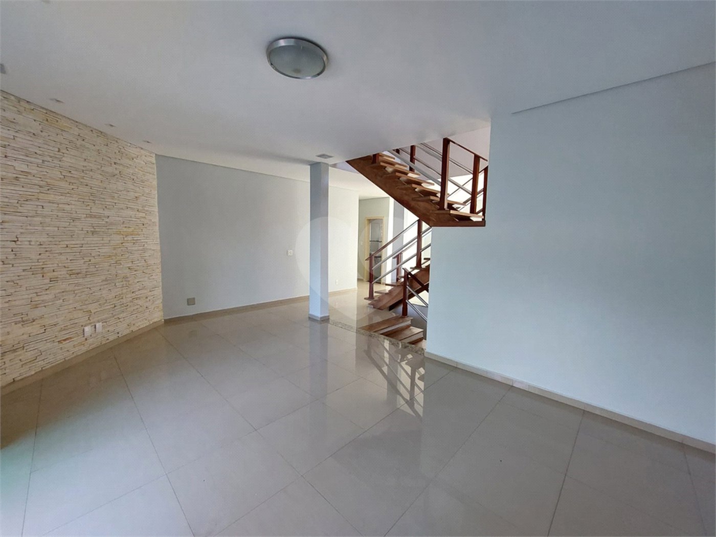 Casa à venda com 3 quartos, sendo 1 suíte, no condomínio Village Saint Clair, Sorocaba - SP