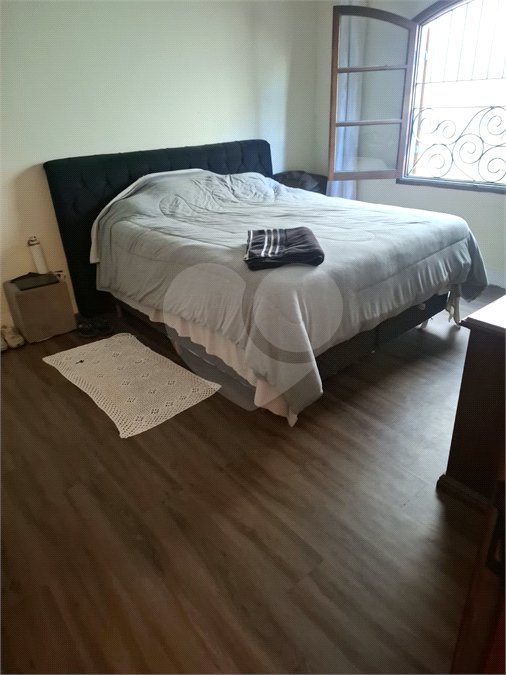 Casa à venda com 3 quartos, sendo 1 suíte,  em Vila Santa Helena, Mogi das Cruzes, SP