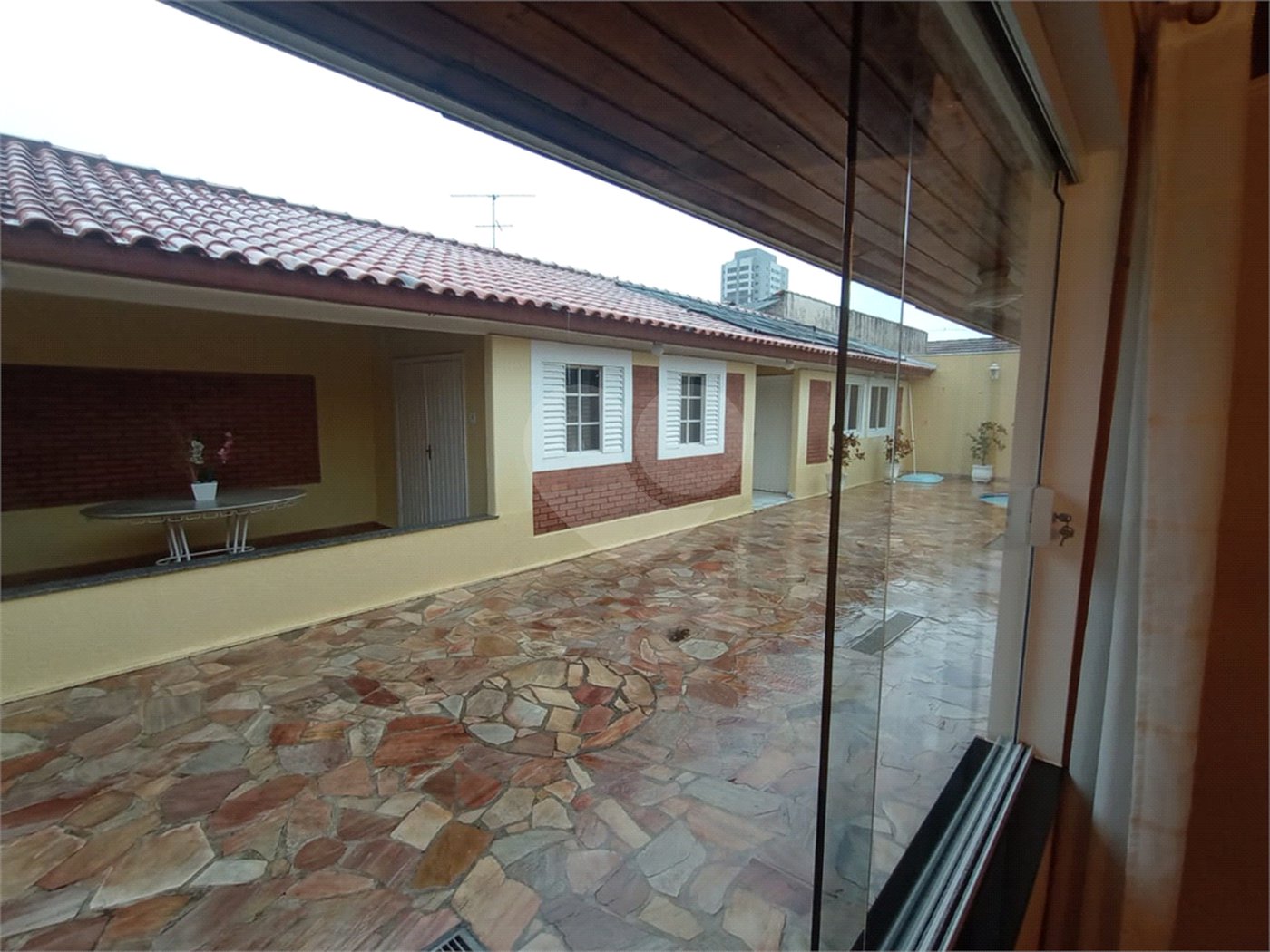 Casa à venda com 4 quartos, sendo 3 suítes,  no Centro, Itapetininga, SP