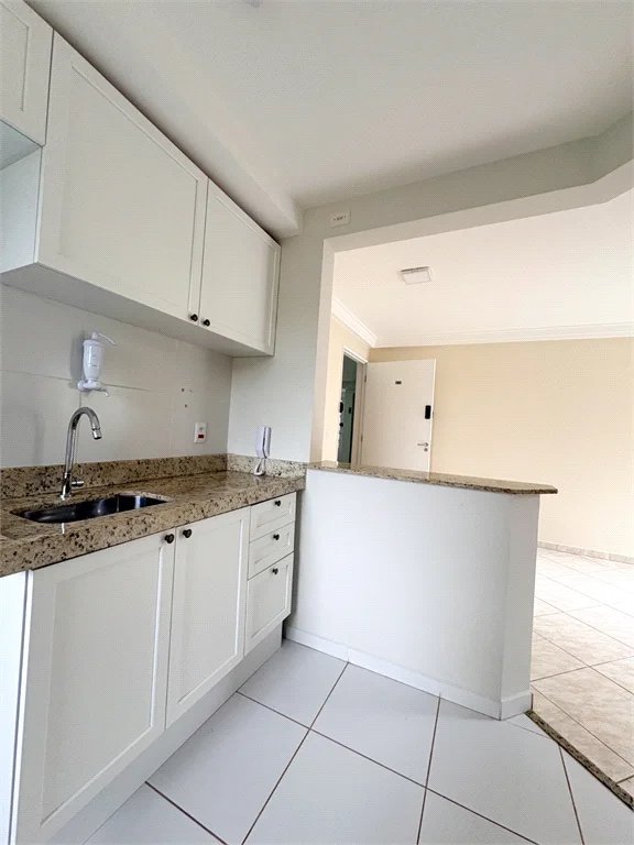 Apartamento à venda com 2 quartos em Taboleiro Verde, Cotia, SP
