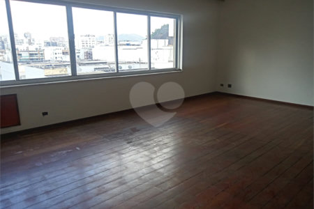 Apartamento à venda com 4 quartos, sendo 1 suíte, em Tijuca, Rio de Janeiro, RJ