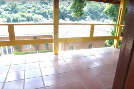 Sítio à venda com 4 quartos, sendo 2 suítes, em Jardim Maracanã, Atibaia, SP