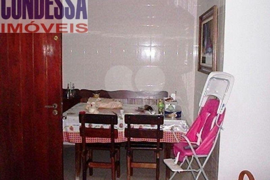 Sobrado à venda com 5 quartos, sendo 2 suítes, em Horto Florestal, São Paulo, SP