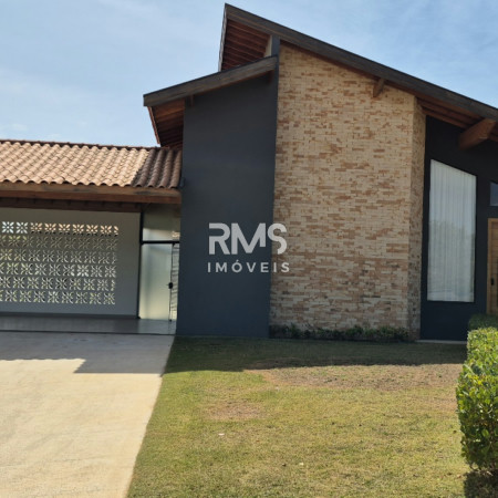 Casa à venda com 3 suítes no condomínio Santo Antonio ii, Itu - SP