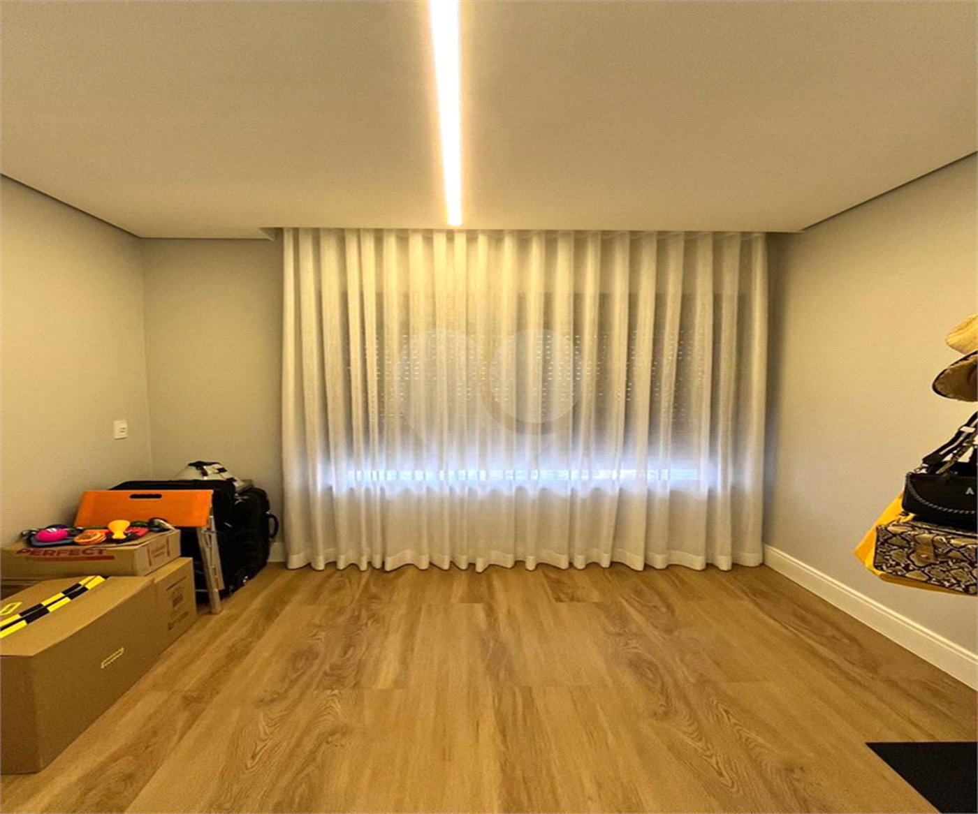 Apartamento à venda com 3 quartos, sendo 1 suíte, em Jardim Prudência, São Paulo, SP