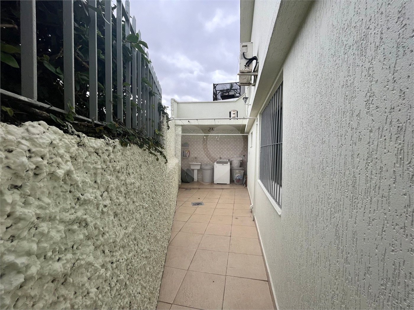 Casa à venda com 4 quartos, sendo 3 suítes, em Jardim França, São Paulo, SP