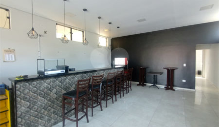 Salão Comercial para alugar em Vila Nastri, Itapetininga, SP