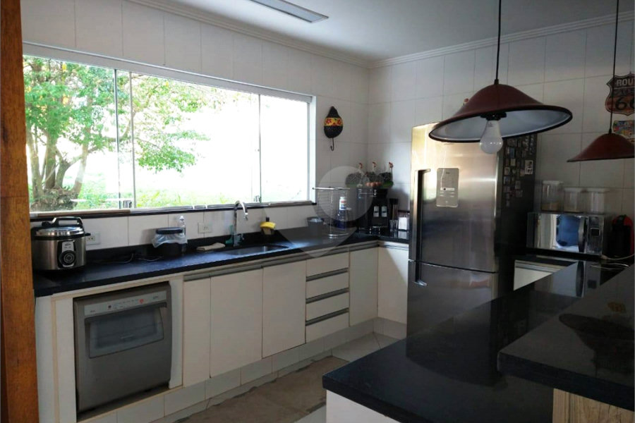 Casa à venda com 8 quartos, sendo 4 suítes, em Santa Inês, Mairiporã, SP