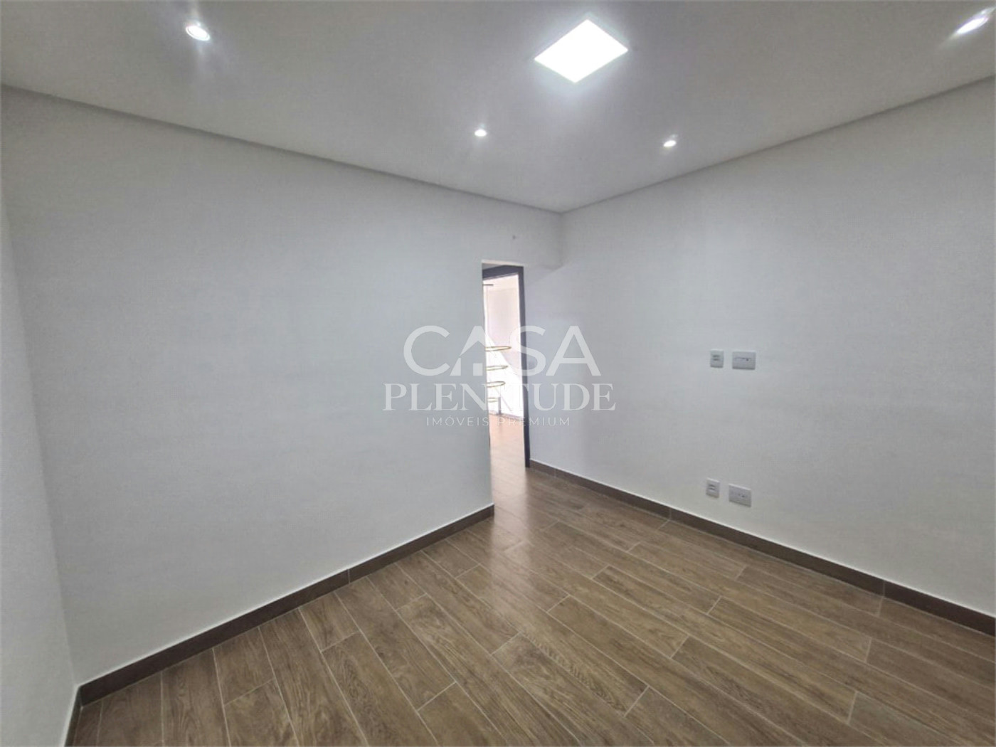 Casa em condomínio à venda com 3 suítes em Cajuru do Sul, Sorocaba, SP