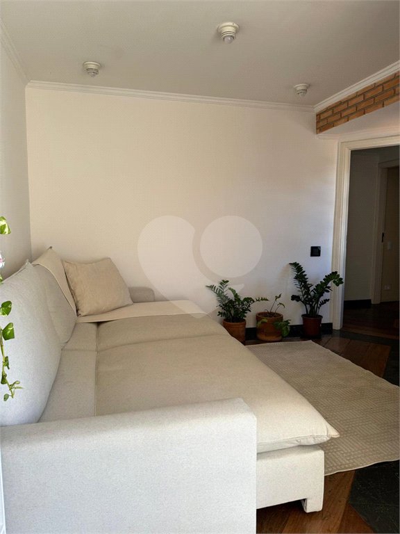 Sobrado à venda com 4 quartos, sendo 2 suítes,  em Tremembé, São Paulo, SP