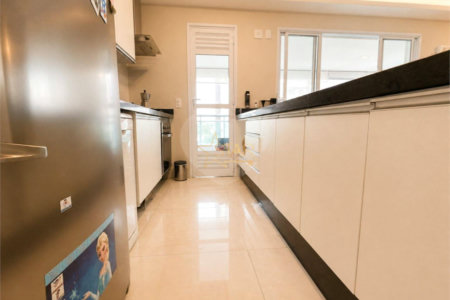 Apartamento à venda com 3 quartos, sendo 1 suíte, em Brooklin, São Paulo, SP