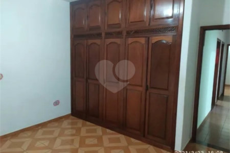 Casa à venda com 3 quartos em Jardim Maria, Itatiba, SP
