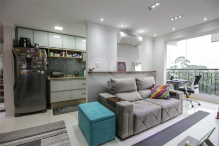 Apartamento à venda com 2 quartos, sendo 1 suíte,  em Vila Guarani (z Sul), São Paulo, SP